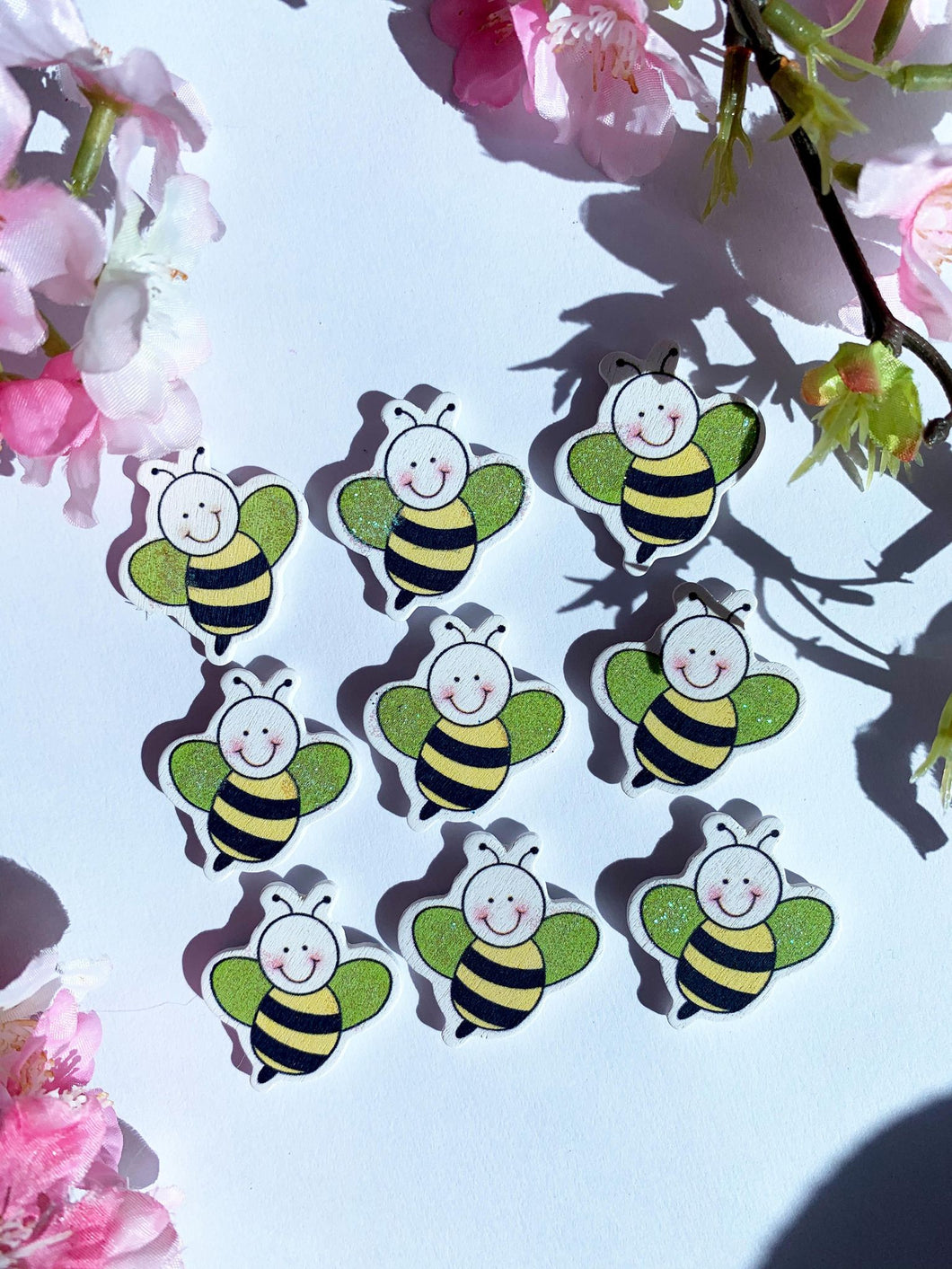 Green and yellow wooden bee 10 pack