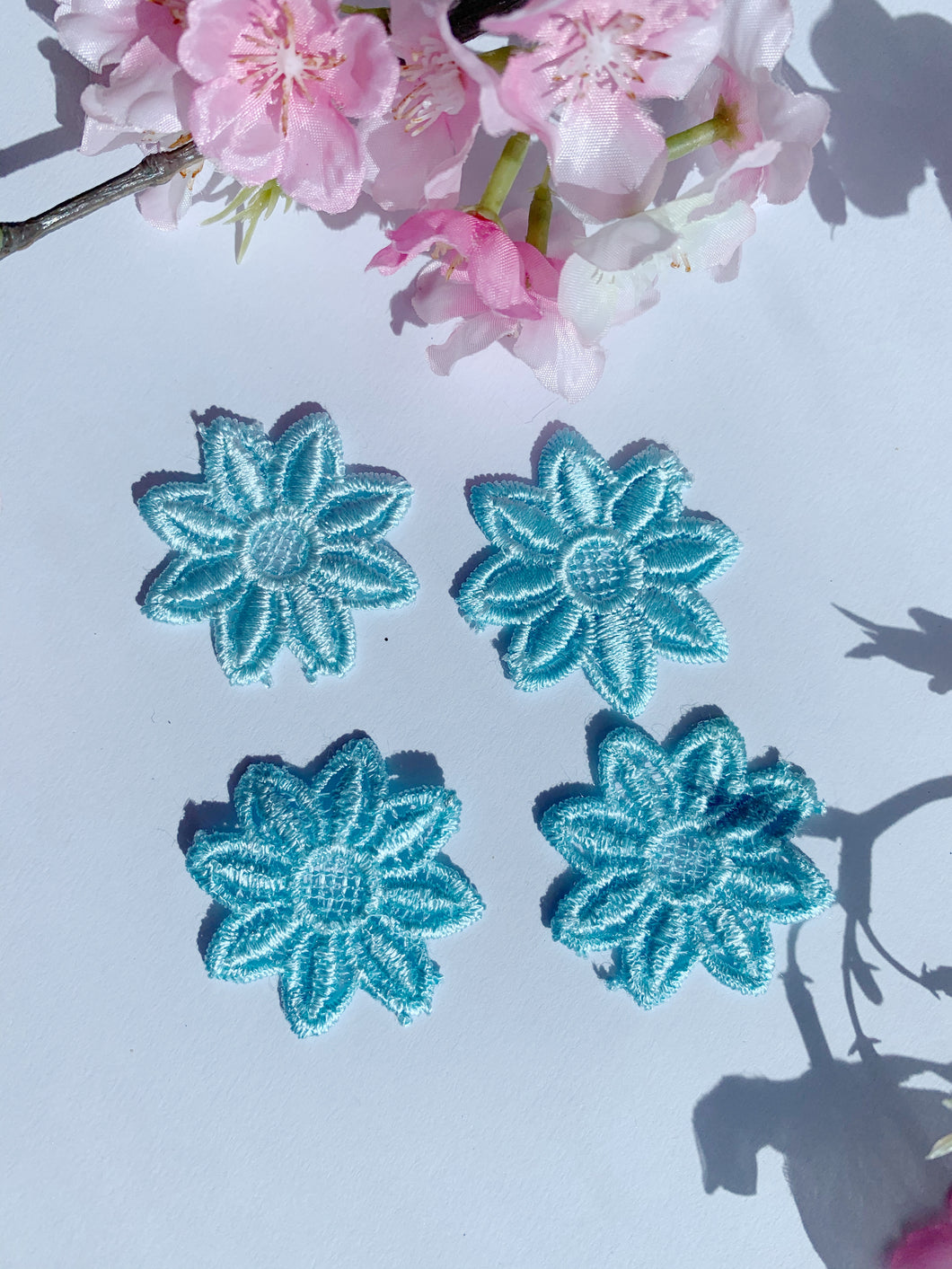 Blue crochet flowers 4 pack