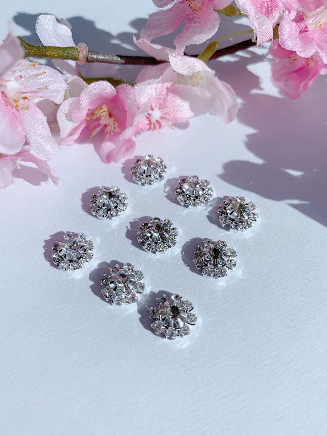 Diamonte metal flower 12 pack