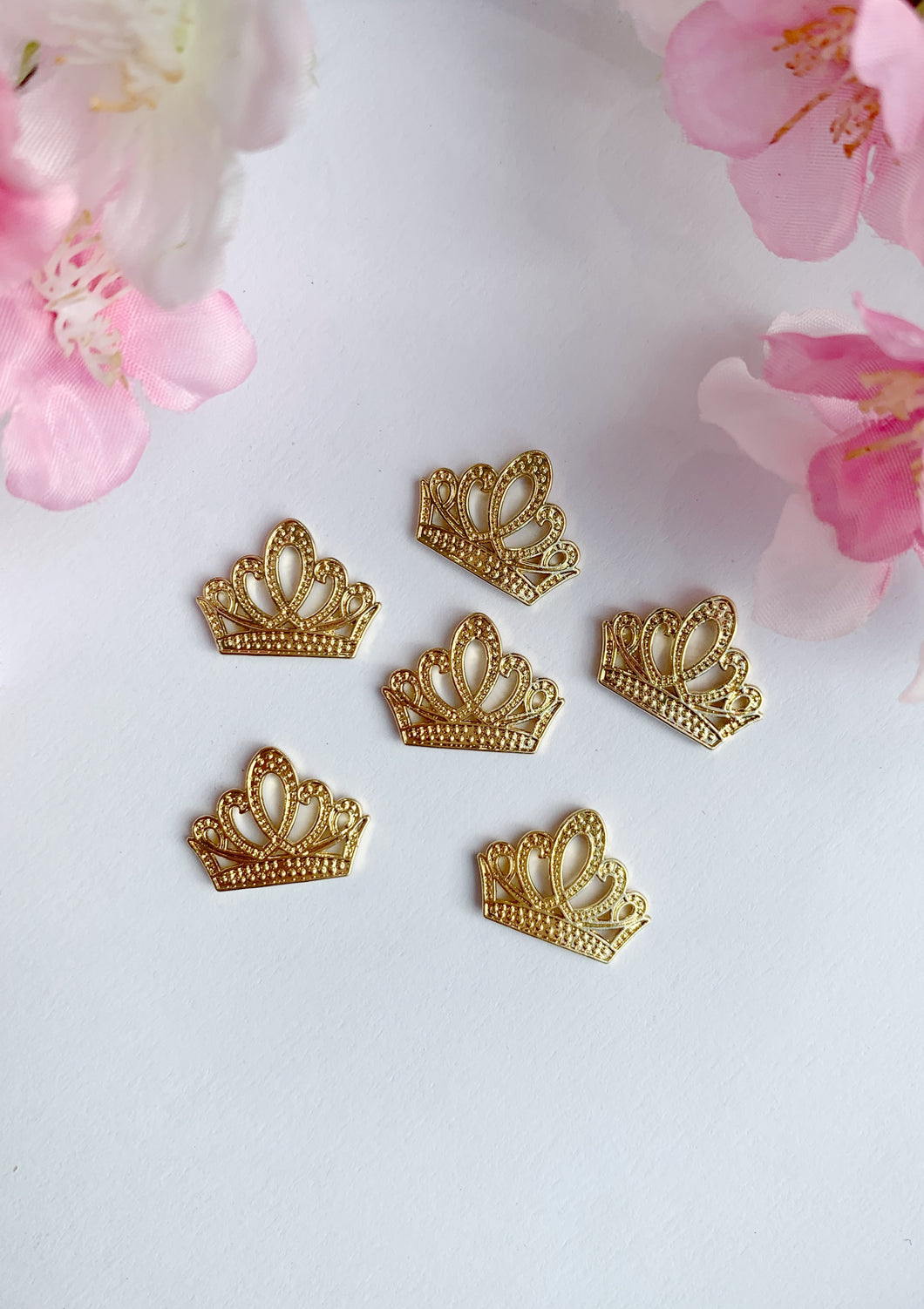 Gold metal crown 9 pack