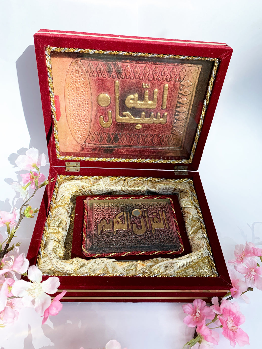 Red and gold Quran gift