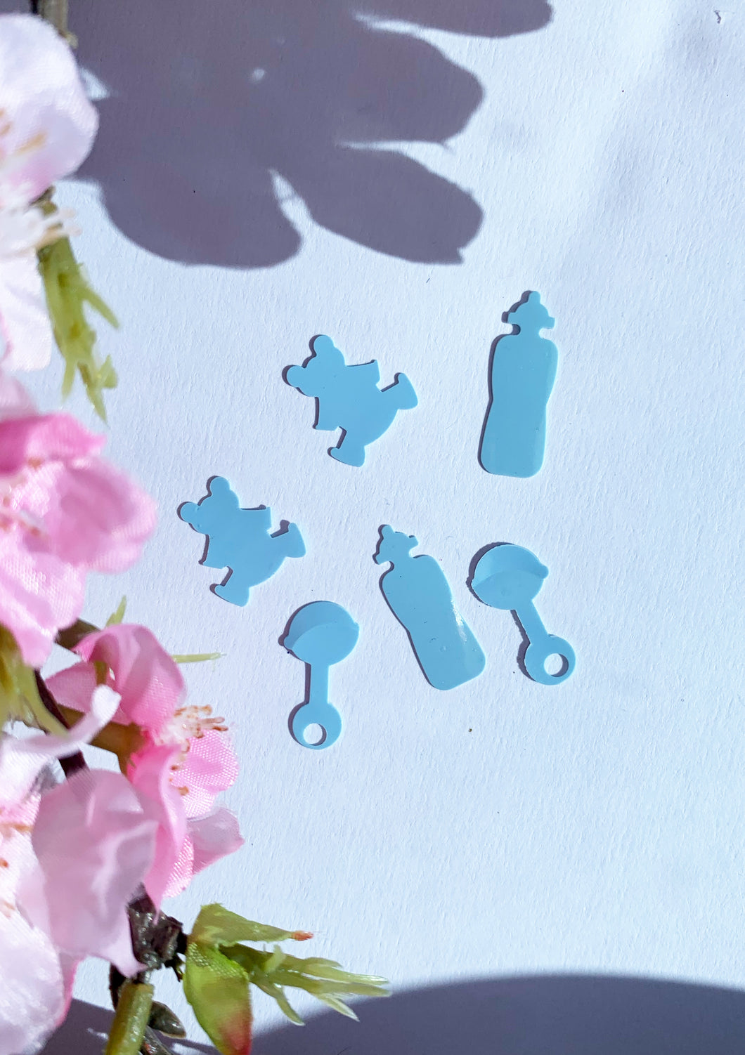 Blue mixed baby confetti 100 pack