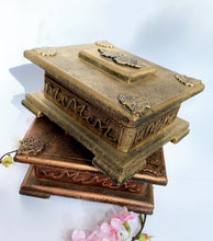 Load image into Gallery viewer, Bronze / gold Quran box
